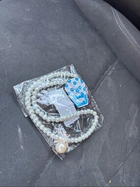 Pearl Beaded Necklace with Gold Pendant - White